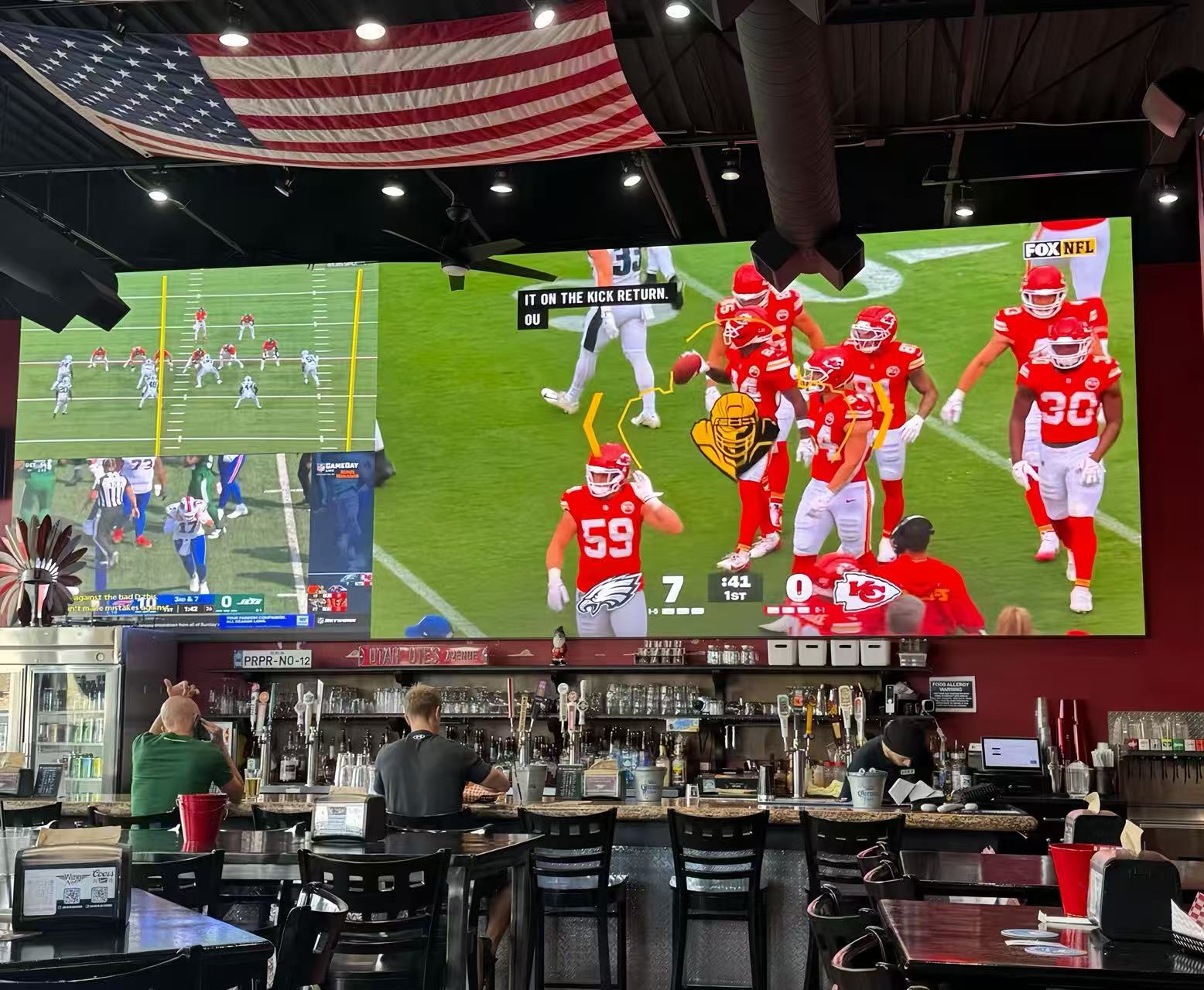 P1.87 Indoor HD LED Wall 7.8m*2.7m for restaurant in Draper Utah
